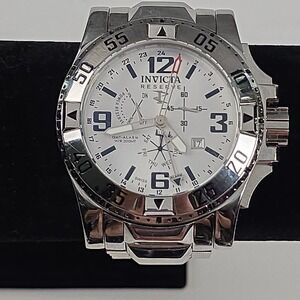 Invicta Reserve 200M/660FT Diver's Watch Model 6107 Stainless Steel Swiss Made